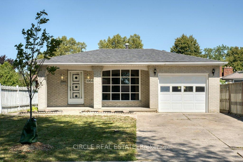 10649-halstead-crescent-windsor-ontario-x12395655