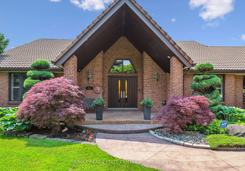 211-edgehill-drive-kitchener-ontario-x12395695