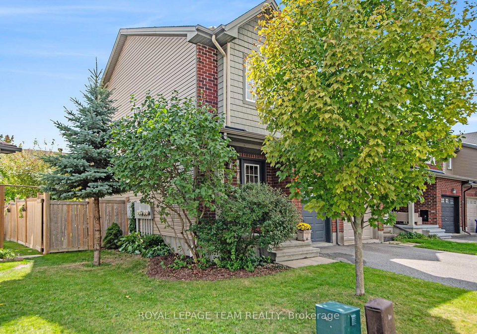 609-gazebo-street-ottawa-ontario-x12395813