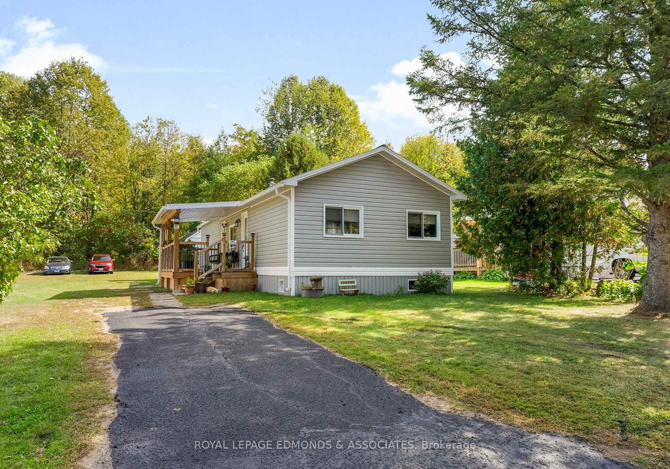 33-robert-colin-lane-whitewater-region-ontario-x12395943