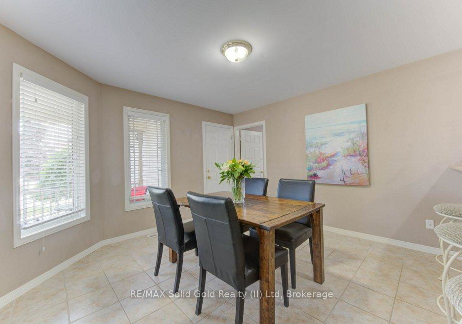 1662-erbs-road-wilmot-ontario-x12395982