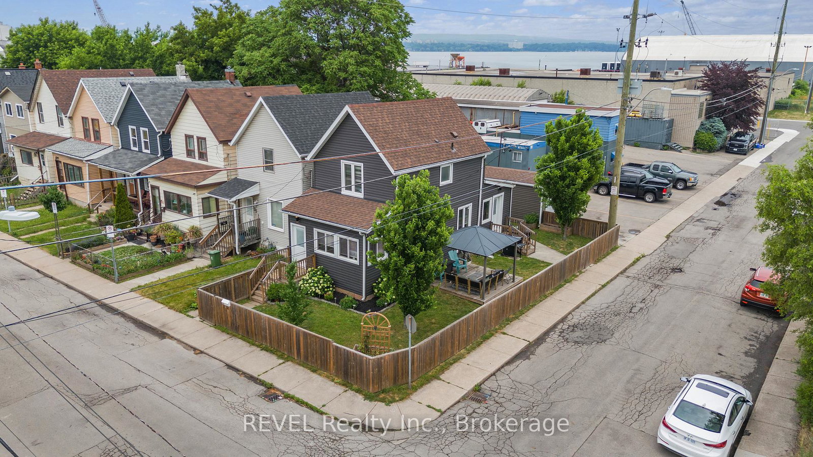 25-land-street-hamilton-ontario-x12396052