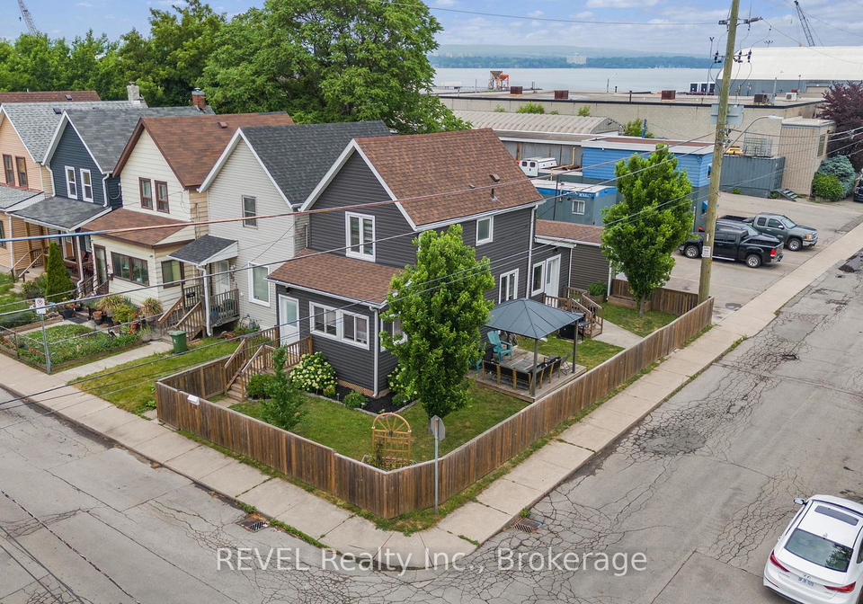 25-land-street-hamilton-ontario-x12396052