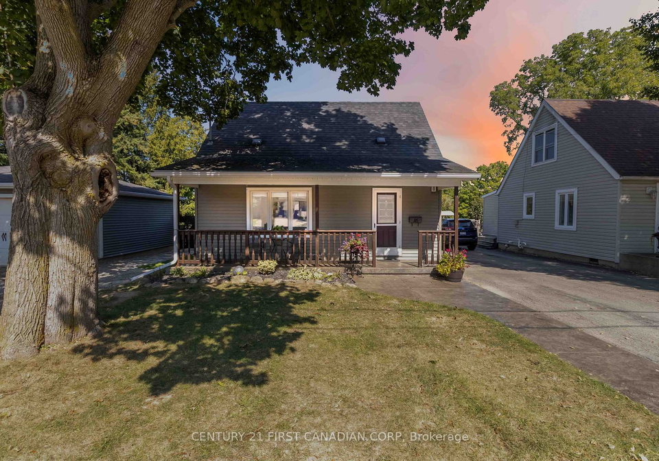 16-churchill-drive-brant-ontario-x12396152