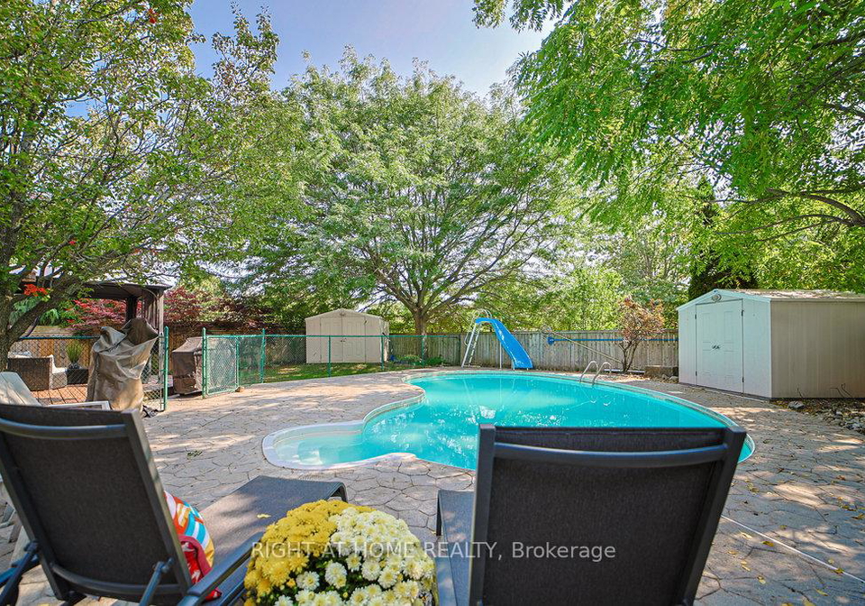 47-blackfriar-lane-brantford-ontario-x12396172