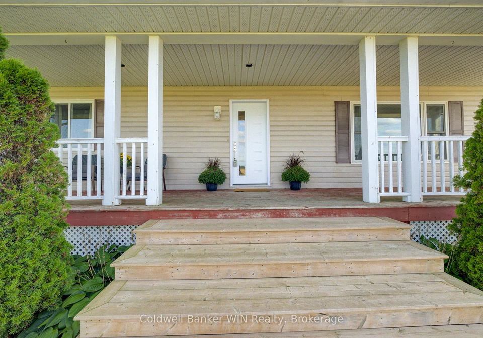 8451-89-highway-wellington-north-ontario-x12396343