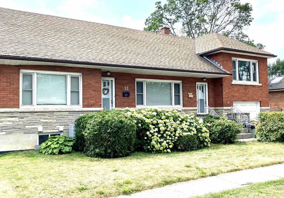 12-ted-street-st-catharines-ontario-x12396374