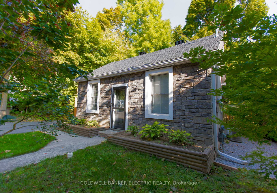 188-antrim-street-peterborough-ontario-x12396409