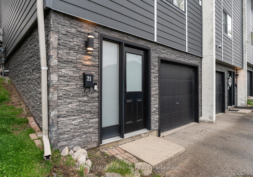 135-chalmers-street-s-cambridge-ontario-x12396477