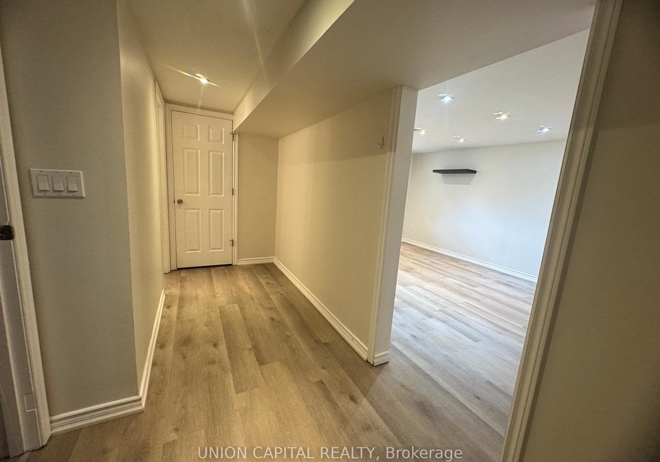 26-blackthorne-avenue-hamilton-ontario-x12396519