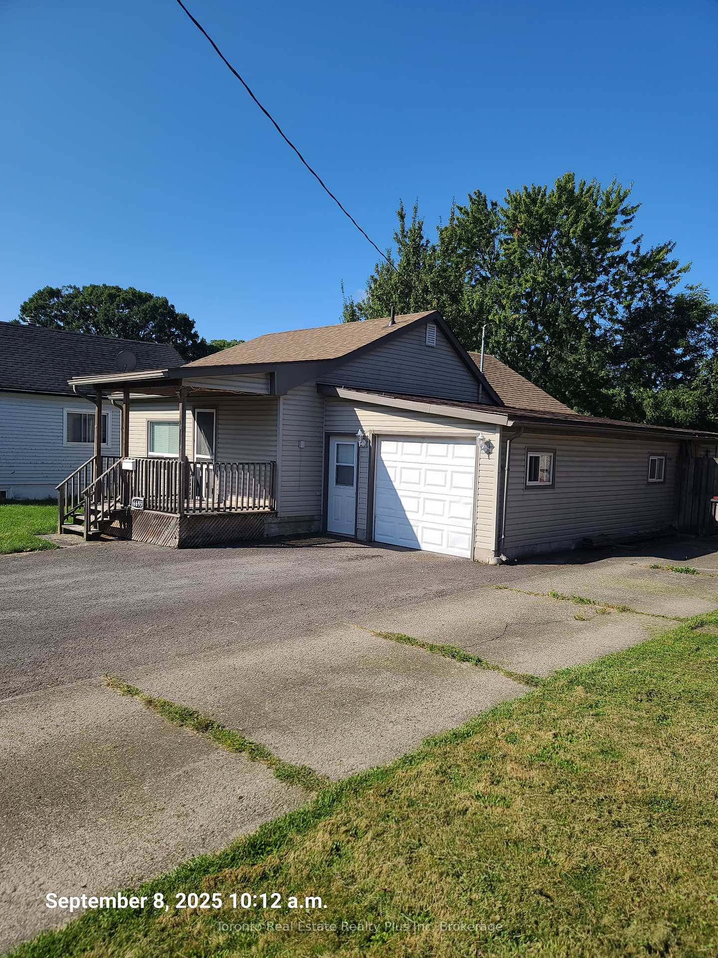 6695-ailanthus-avenue-niagara-falls-ontario-x12396546