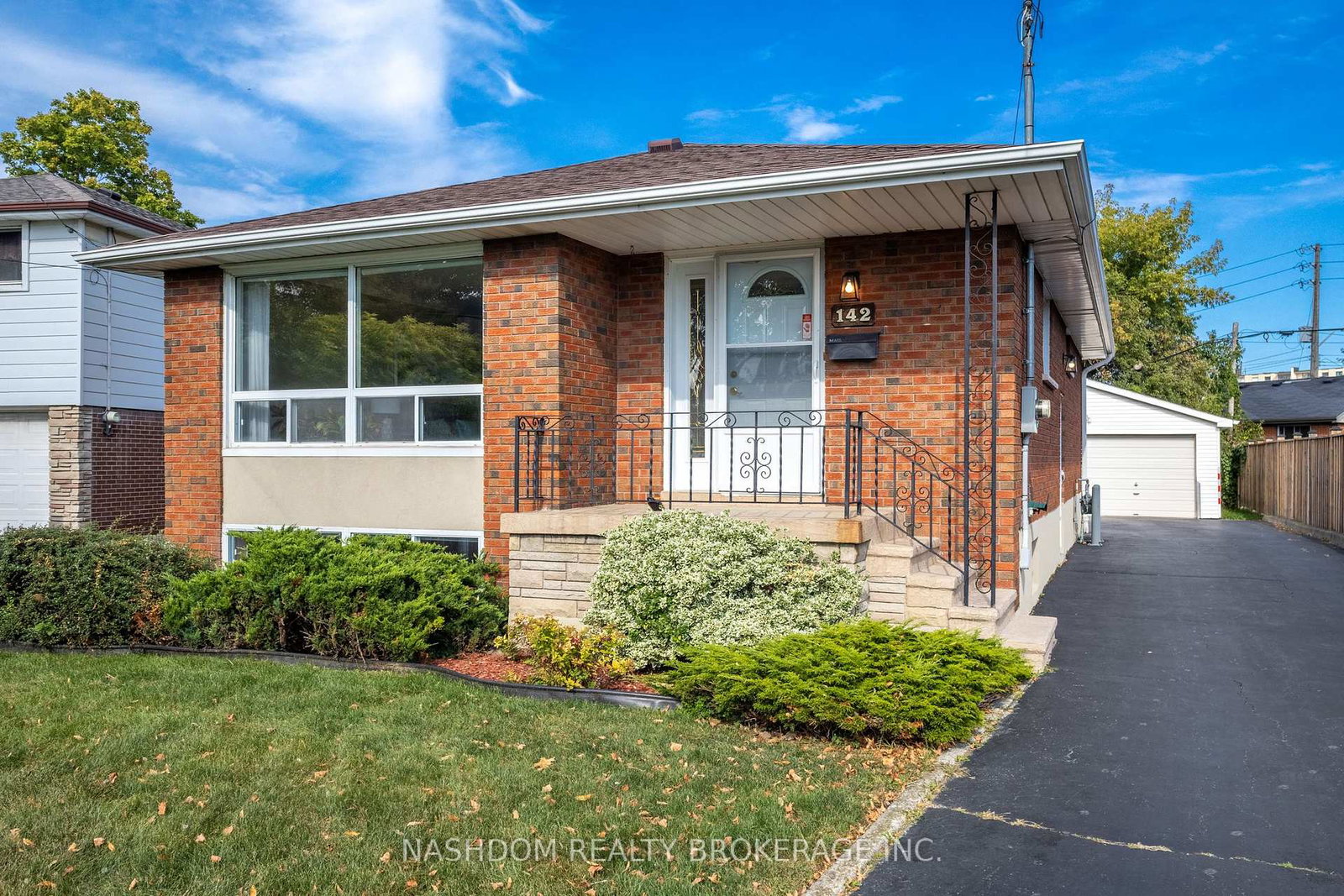 142-fernwood-crescent-hamilton-ontario-x12396592