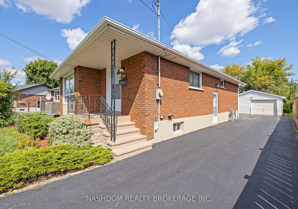 142-fernwood-crescent-hamilton-ontario-x12396592