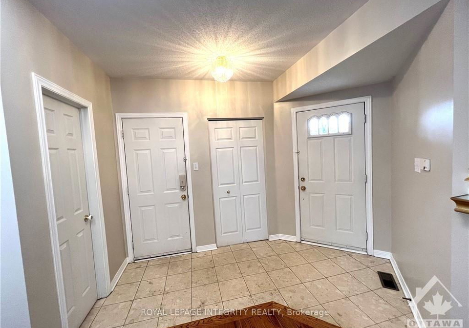 3-armagh-way-ottawa-ontario-x12396618