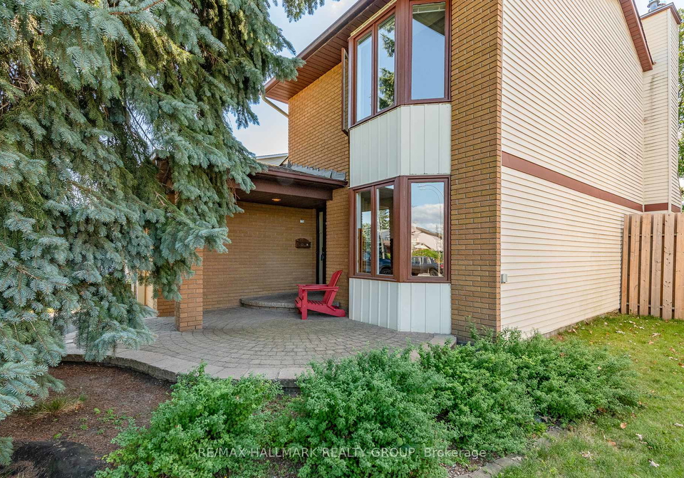 1414-eastcliffe-way-ottawa-ontario-x12396623