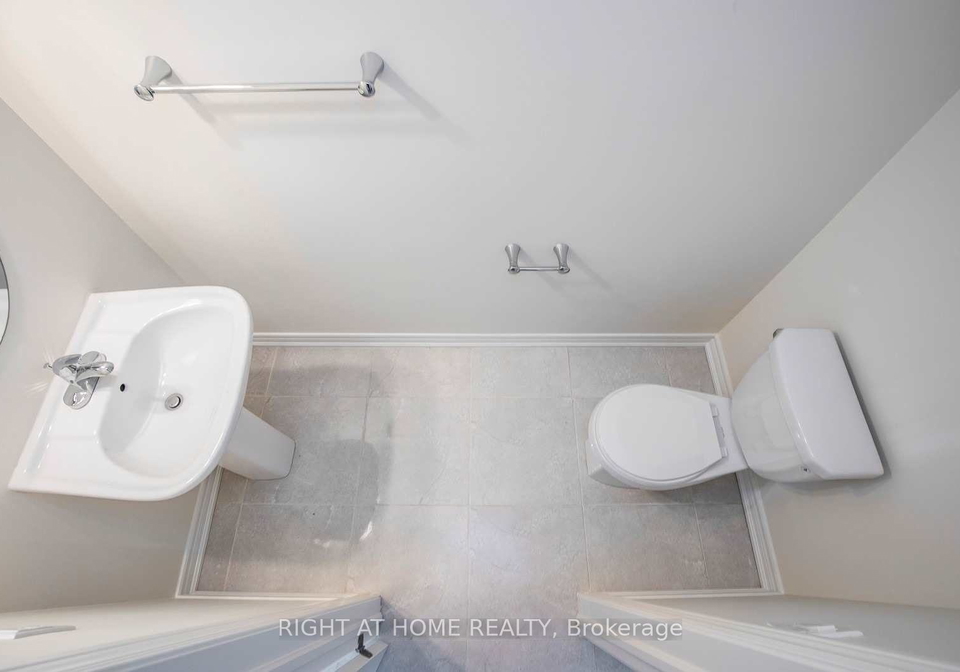 20-talence-drive-hamilton-ontario-x12396982