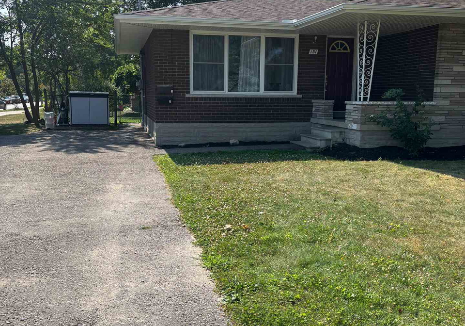131-kinzie-avenue-kitchener-ontario-x12397001