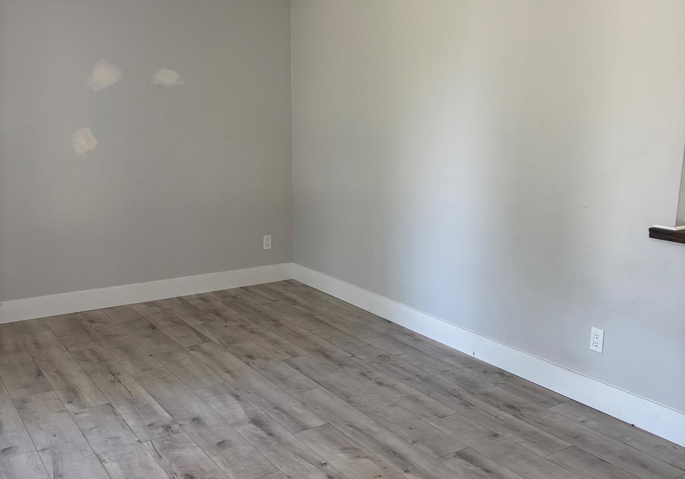 131-kinzie-avenue-kitchener-ontario-x12397001