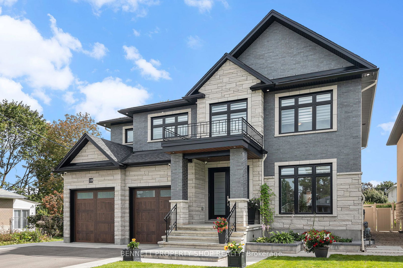 10-westwood-drive-ottawa-ontario-x12397017