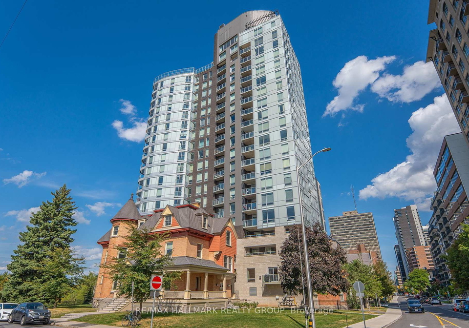 428-sparks-street-ottawa-ontario-x12397021