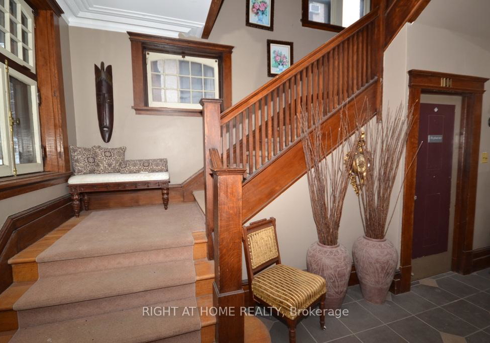 17-marlborough-avenue-ottawa-ontario-x12397082