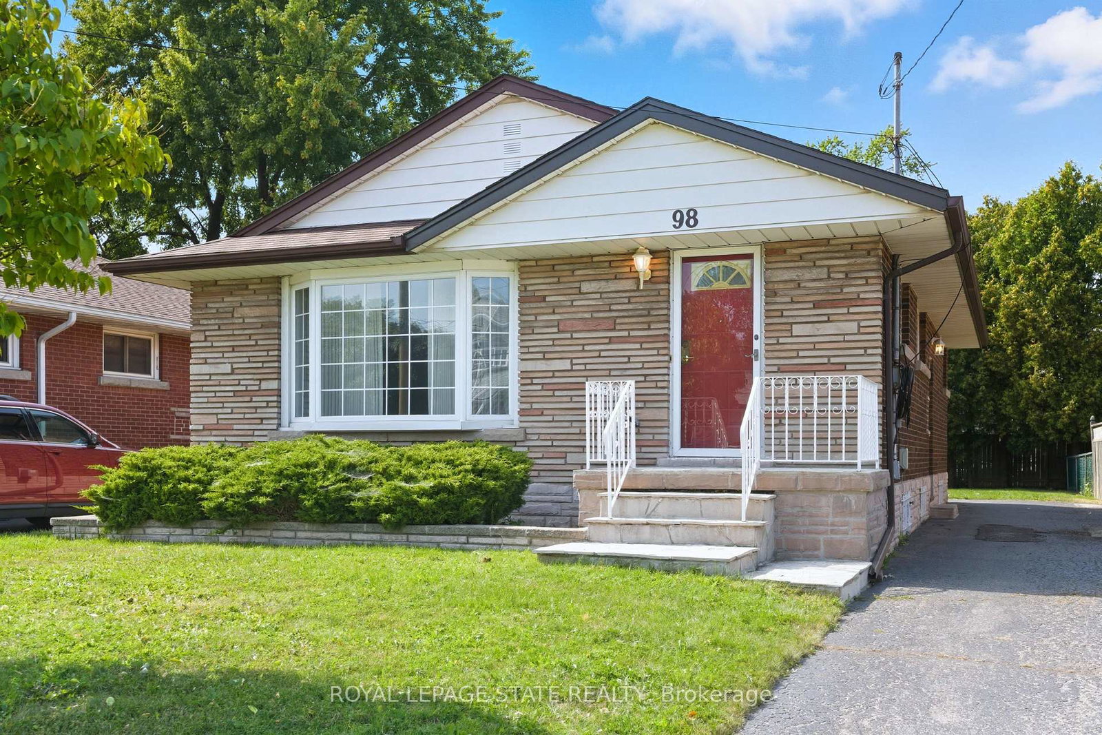 98-east-16th-street-hamilton-ontario-x12397211
