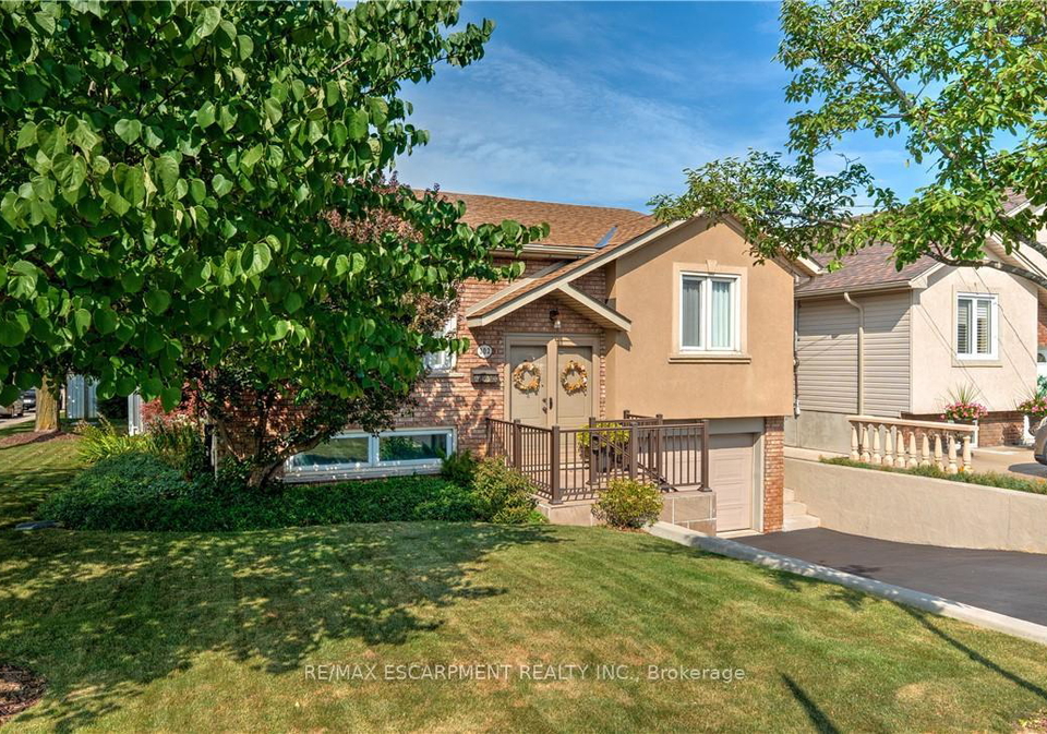 302-highridge-avenue-hamilton-ontario-x12397264