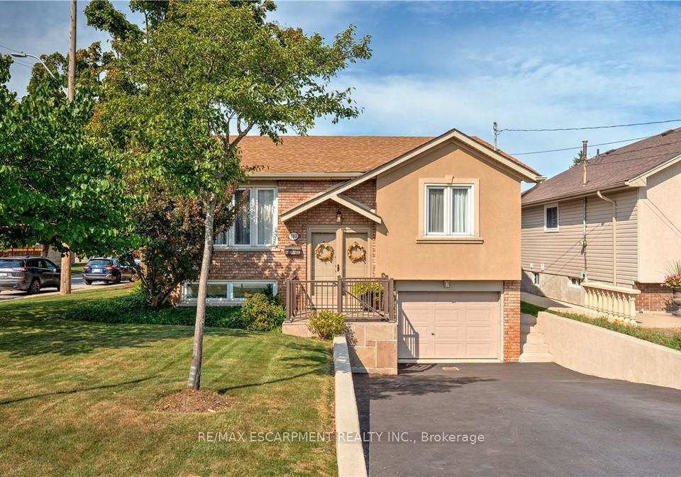 302-highridge-avenue-hamilton-ontario-x12397264