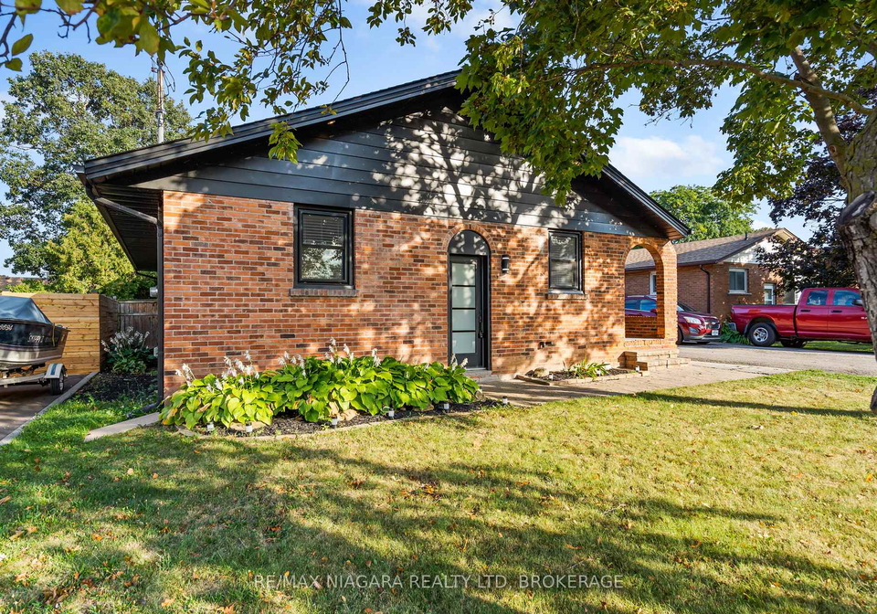 38-stewart-street-grimsby-ontario-x12397293