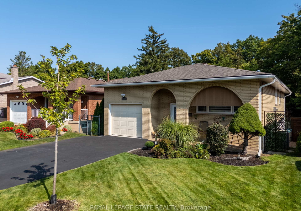 33-pinard-street-hamilton-ontario-x12397328