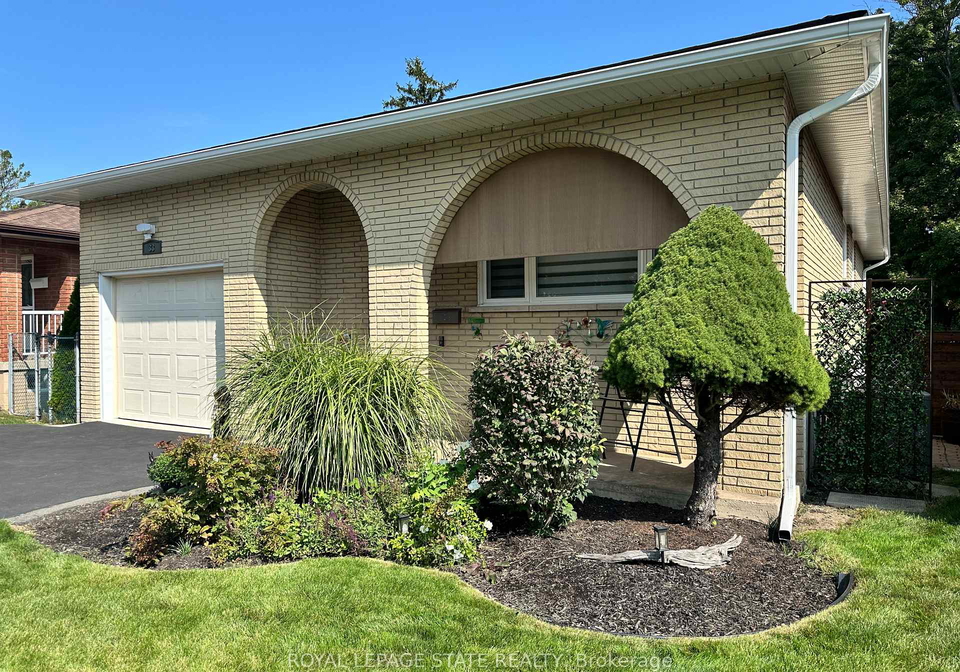 33-pinard-street-hamilton-ontario-x12397328