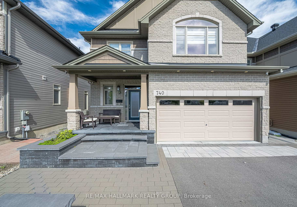 740-fiddlehead-street-ottawa-ontario-x12397511