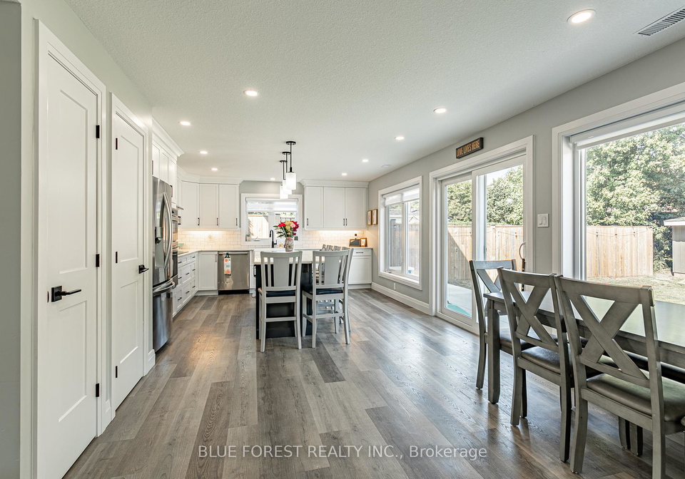 178-patricia-avenue-thames-centre-ontario-x12397588