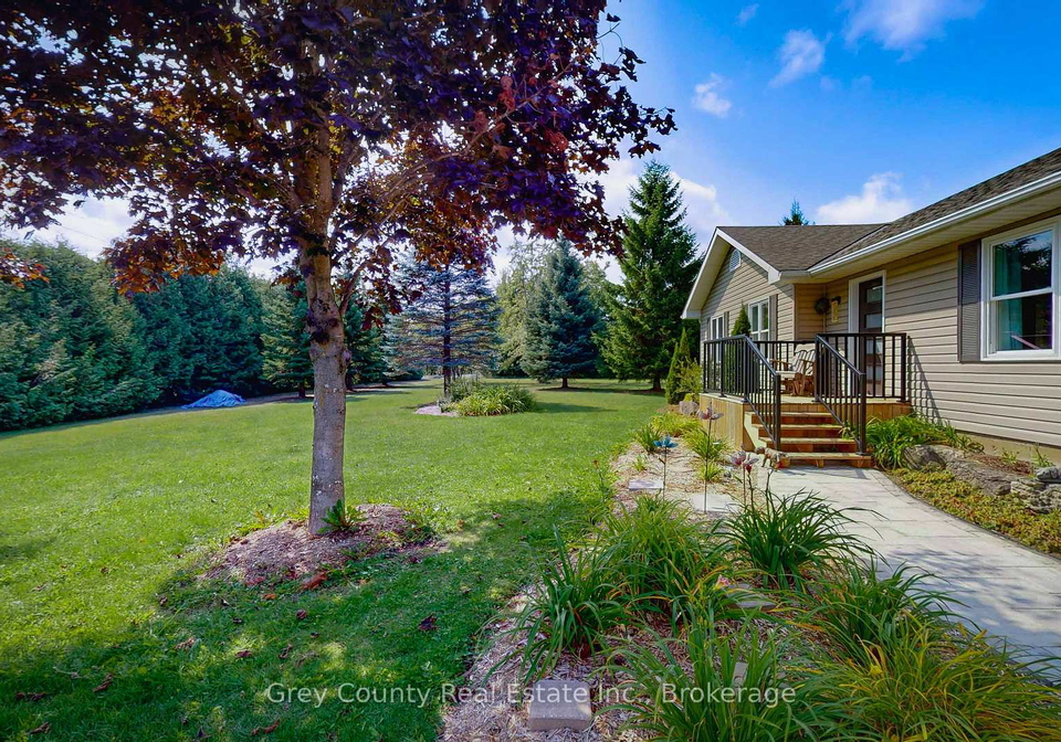 428233-8th-concession-a-concession-grey-highlands-ontario-x12397722