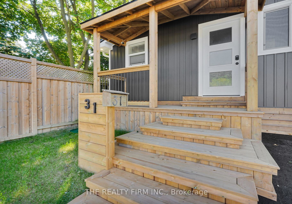 31-briscoe-street-w-london-south-ontario-x12397845