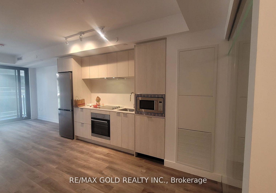 1-jarvis-street-hamilton-ontario-x12397915