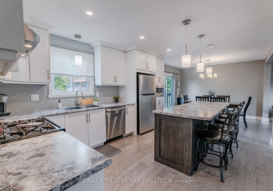 28-broad-street-south-glengarry-ontario-x12398001