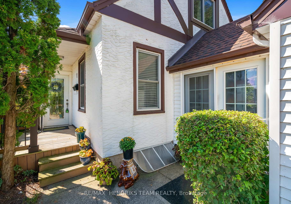 1-walker-avenue-st-catharines-ontario-x12398003