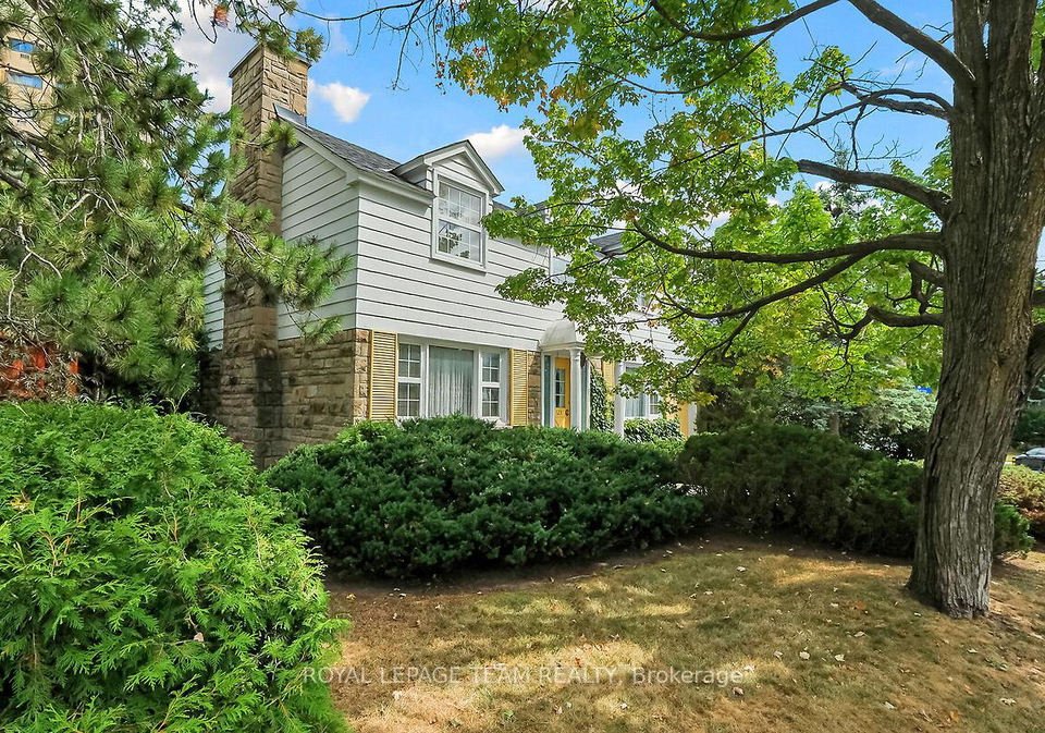 123-ivy-crescent-ottawa-ontario-x12398138