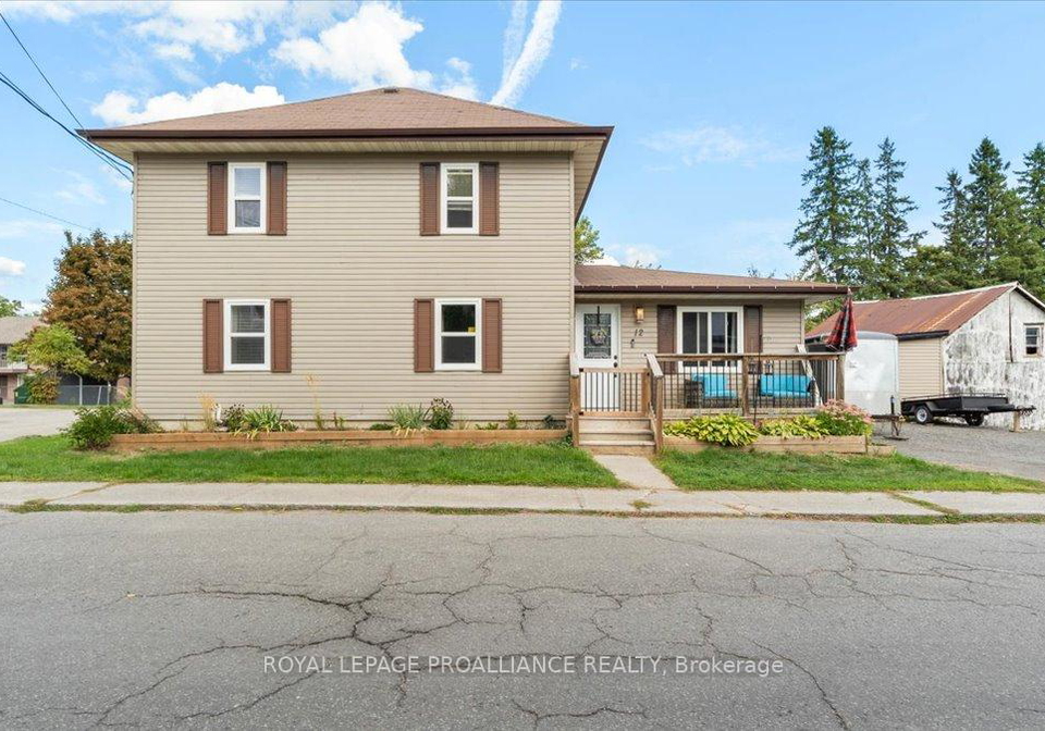 12-scott-avenue-quinte-west-ontario-x12398199