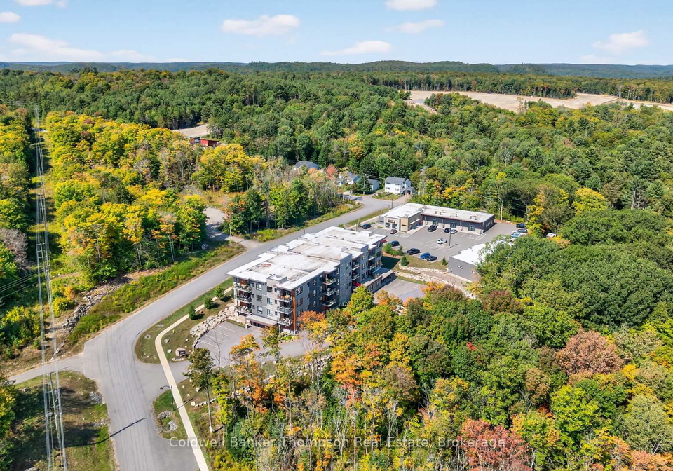 23-campus-trail-huntsville-ontario-x12398440