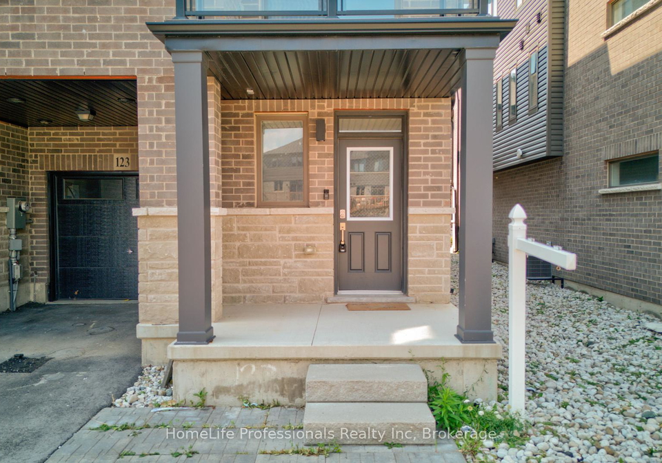 61-soho-street-hamilton-ontario-x12398463