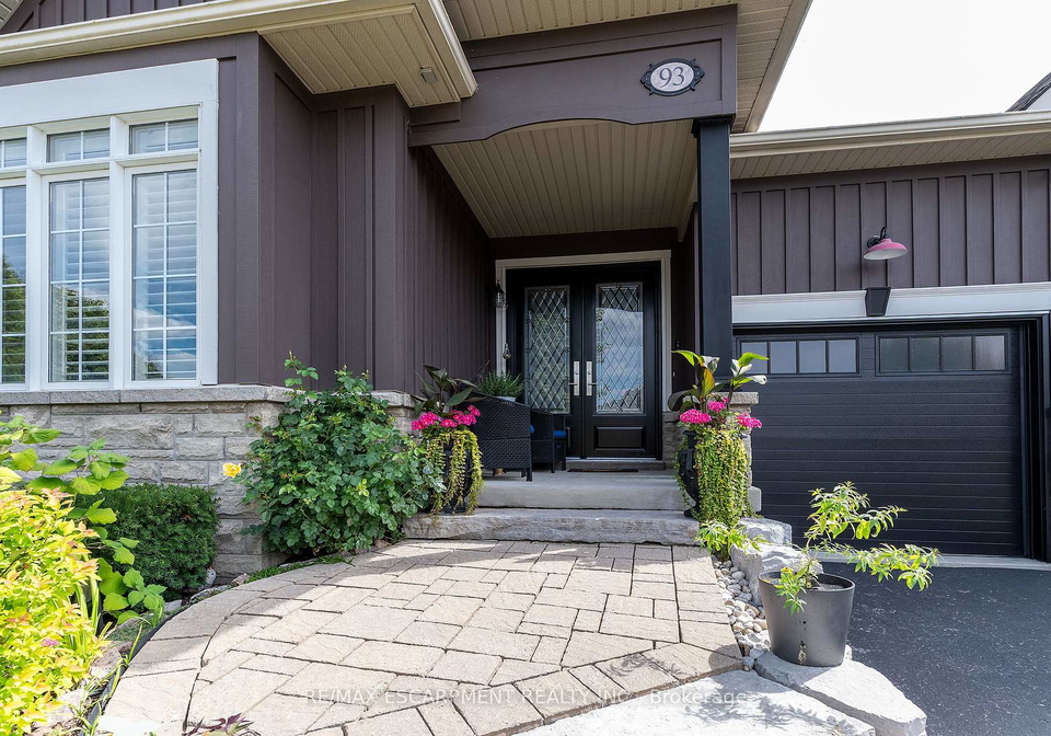 93-aberfoyle-mill-crescent-puslinch-ontario-x12398531