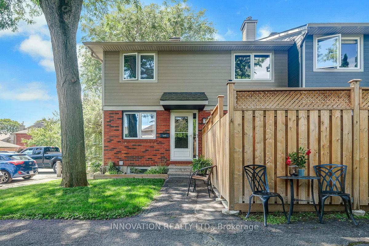 1645-du-sommet-place-ottawa-ontario-x12398573