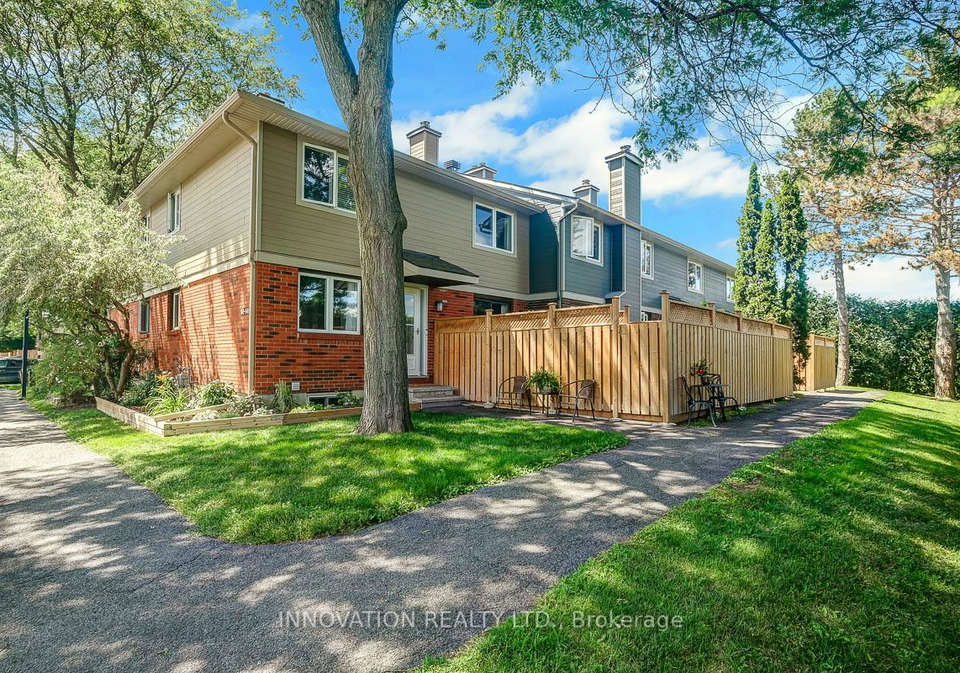 1645-du-sommet-place-ottawa-ontario-x12398573