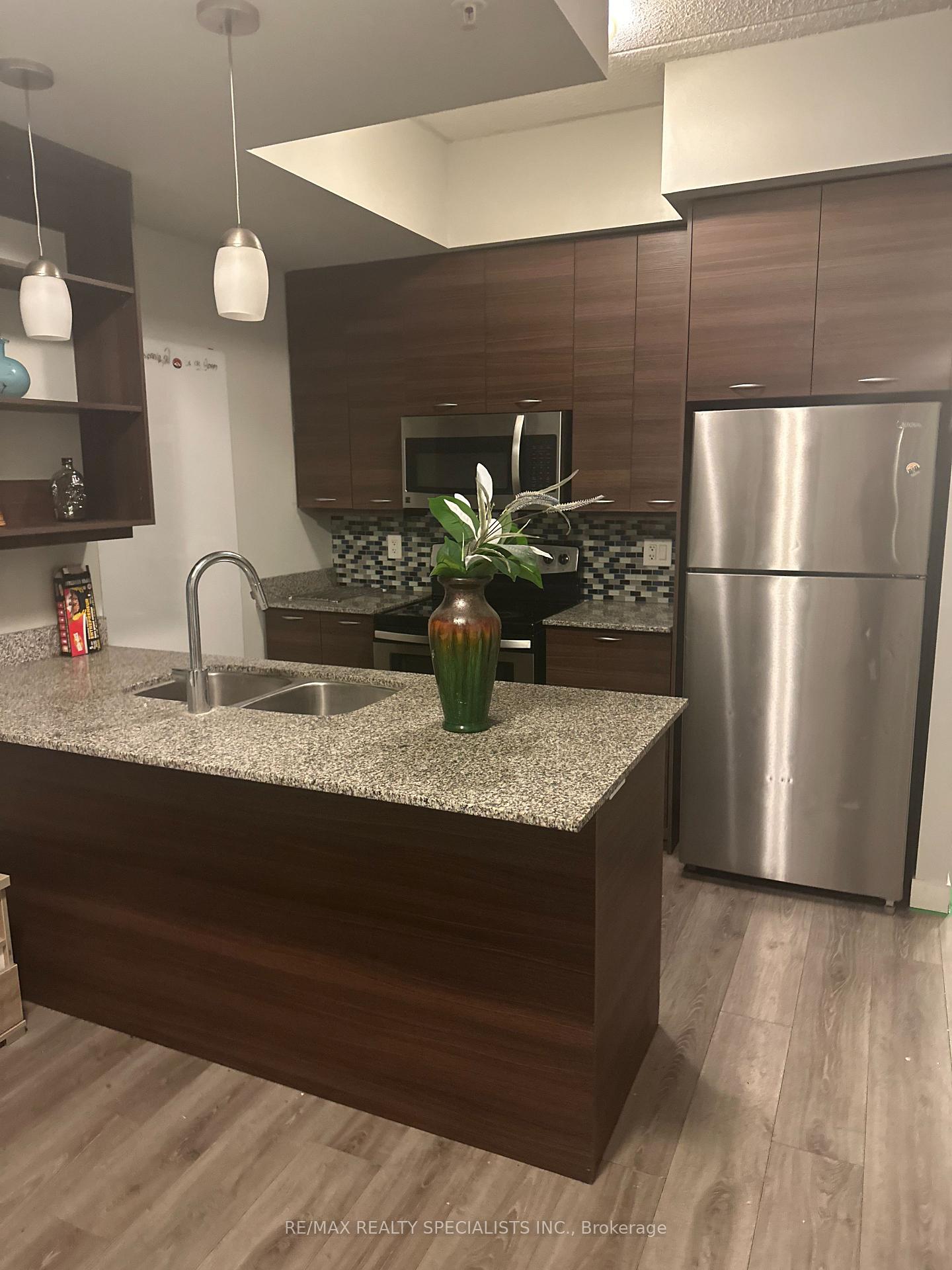 318-spruce-street-waterloo-ontario-x12398587