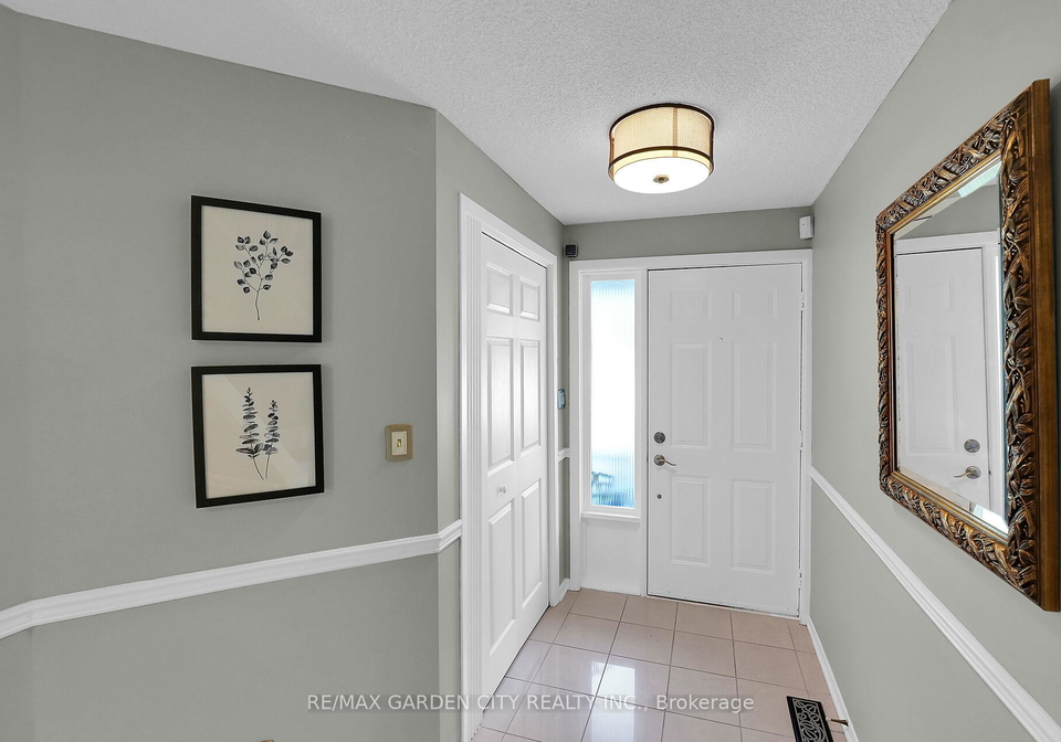 177-main-street-w-grimsby-ontario-x12398744