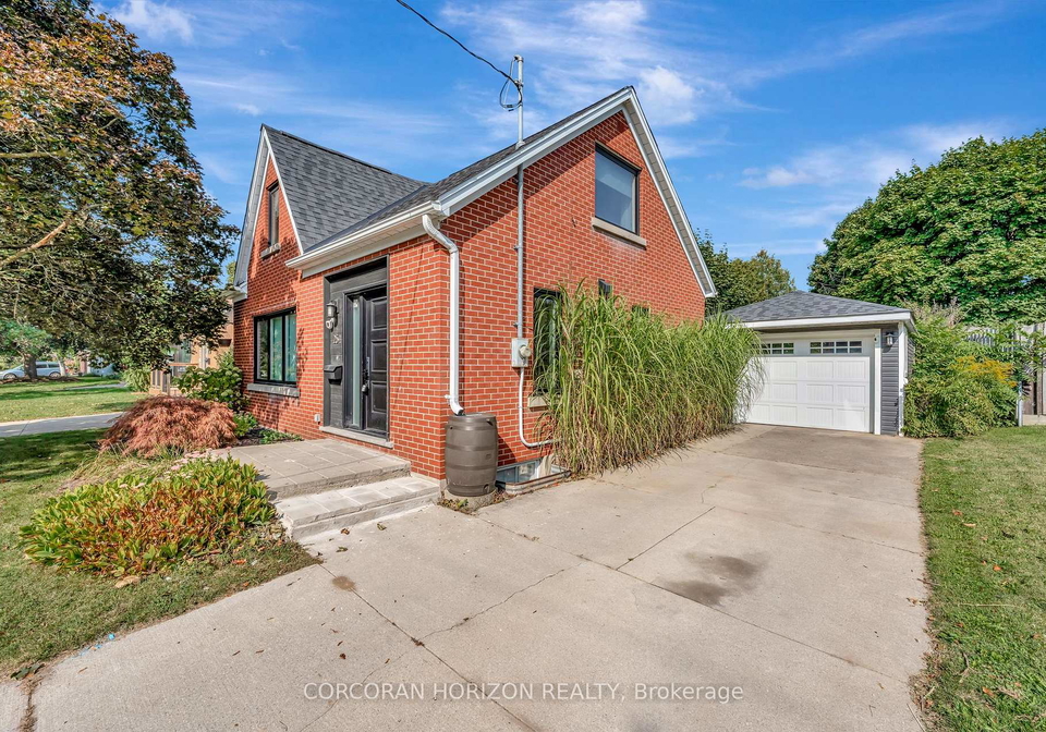 254-pinewood-place-waterloo-ontario-x12398748