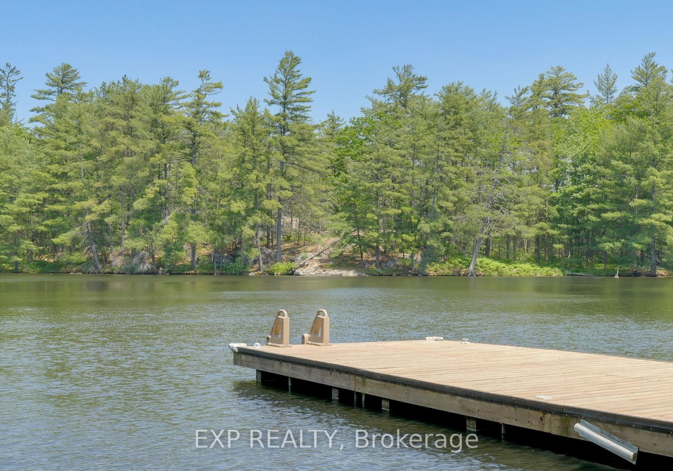7156-severn-river-shore-georgian-bay-ontario-x12398810