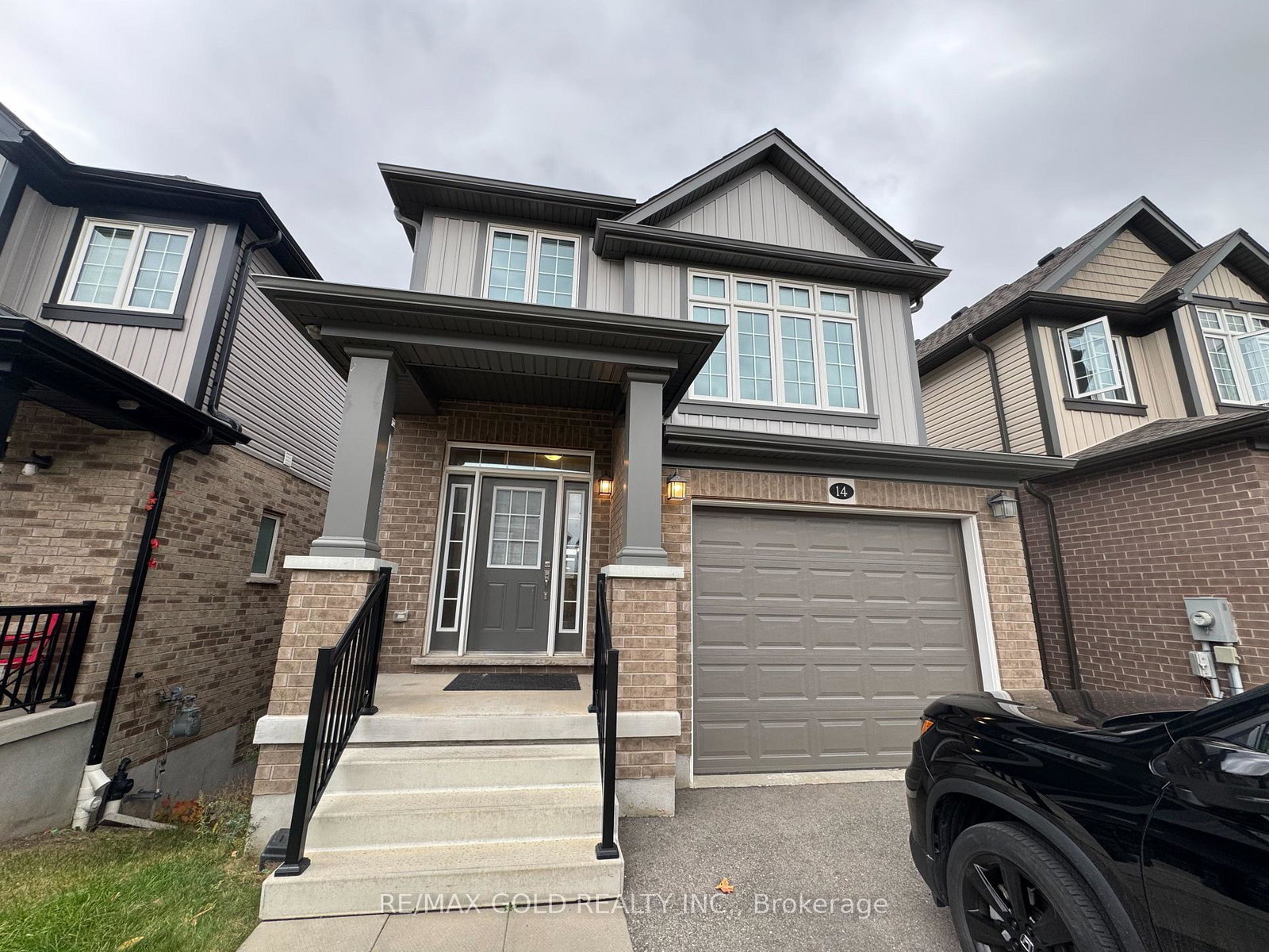 14-sportsmanship-hill-street-kitchener-ontario-x12398820